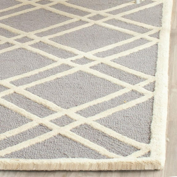 SAFAVIEH Cambridge Judy Geometric Wool Area Rug, Silver/Ivory, 6' x 9'
