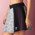 thumbnail image 1 of ADIDAS AZ4946 Jupe Plissée Mini à Carreaux Coquillages ( S ), 1 of 2