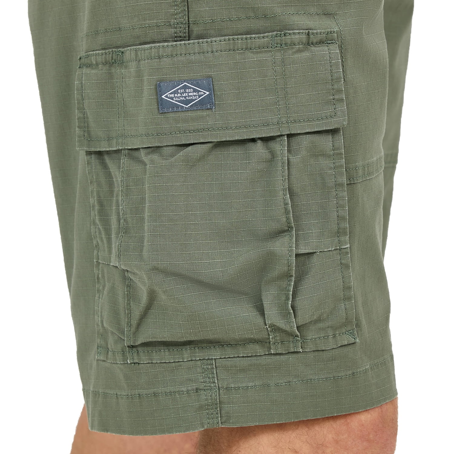 Lee® Men's Extreme Motion Carolina Cargo Short with Flex Waistband, Sizes 29-42