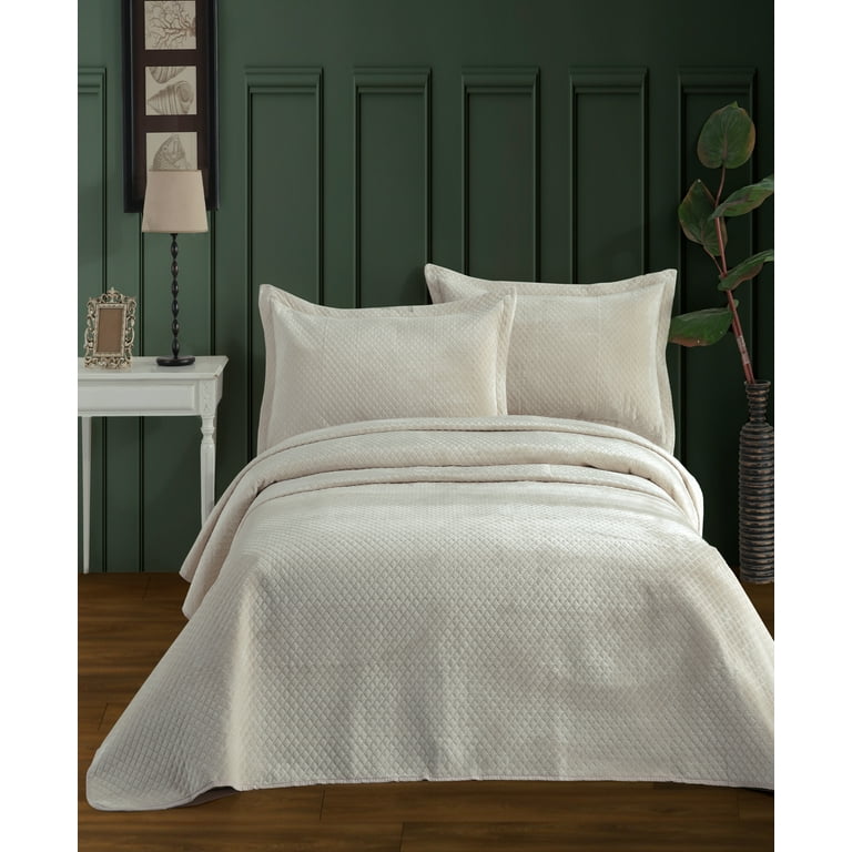 Enchante Home Down Alternative Microfiber Comforter