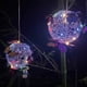 thumbnail image 4 of Lámpara solar para patio | Luz solar floral oscilante negra con LED de colores y blancos | Decoración colgante para jardín y balcón que se activa con el viento | Iluminación solar exterior resist, 4 of 5