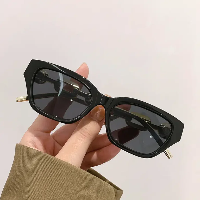 P4243 Vintage Sunglasses Women Cat Eye Fashion Chain Sunglasses — POP  FASHIONWEAR