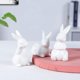 thumbnail image 2 of Figura de conejo de Pascua, conejos de cerámica, porcelana, arte moderno, decoración primaveral para el hogar, adornos y figuritas de conejo para Pascua, 2 of 4