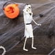 thumbnail image 5 of Xihbxyly Decoración de Esqueleto de Halloween, Diseño Aterrador de Novios, Hueso Colgante, Ambiente Espeluznante para Exteriores E Interiores, Ideal para Fiestas de Halloween, Tamaño 40 X 10,5 Cm., 5 of 7