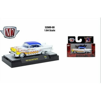 M2 Machines Auto-Thentics Hobby Exclusive HS28 - 1957 Chevrolet