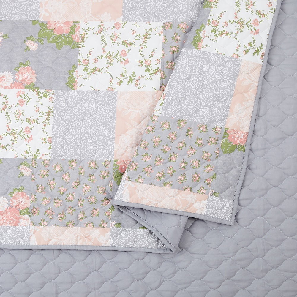 Modern Heirloom La Flor Pink Patchwork Printed 3-Piece Quilt Set, Full/Queen