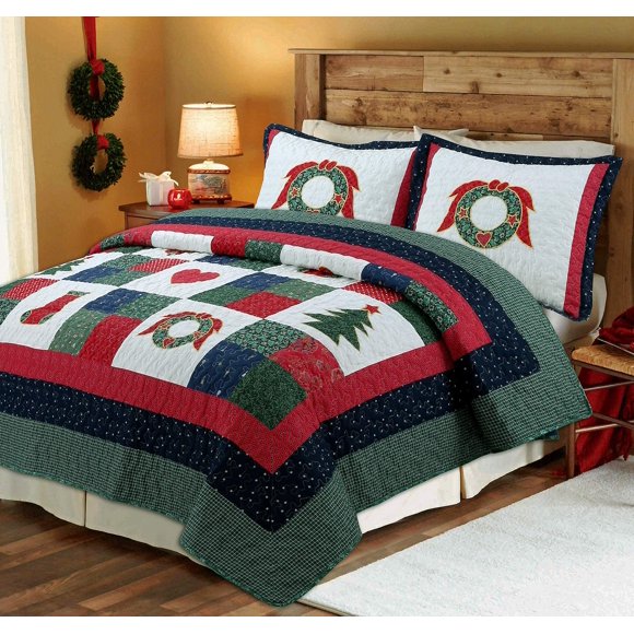 Cozy Line Home Fashions Christmas True Patchwork Wreaths Pine Tree Stockings Rustic Reversible Quilt Bedding Set, Coverlet Bedspread (Happy Christmas, Twin - 2 Piece)