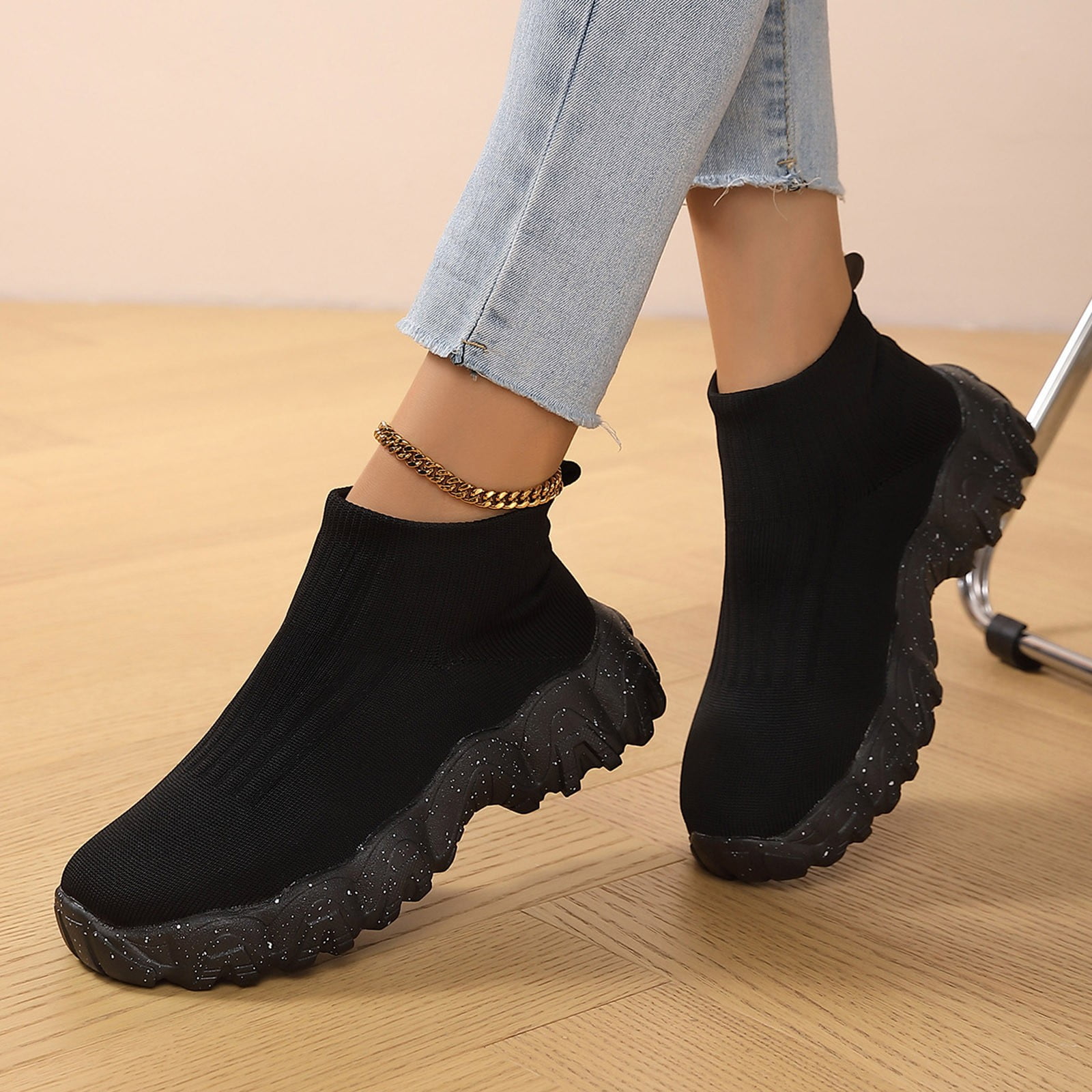Slip on Walking Shoes for Women 2025 Fashion Comfortable Lightweight Mesh Running Tennis Trainer Gym Sneakers