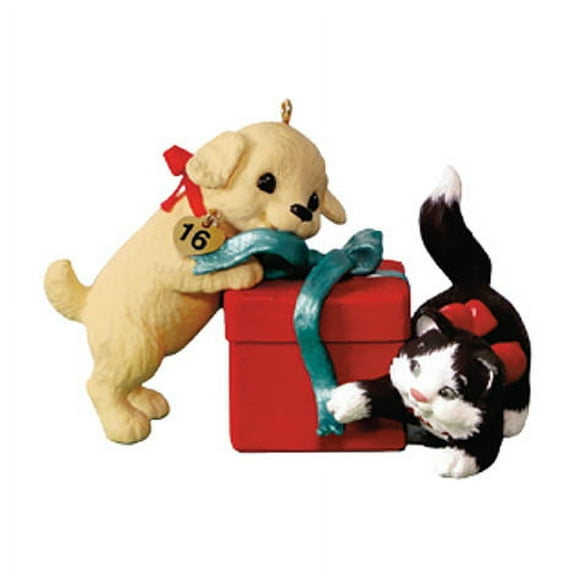Hallmark Ornament 2016 Mischievous and Loving - CLUB exclsusive