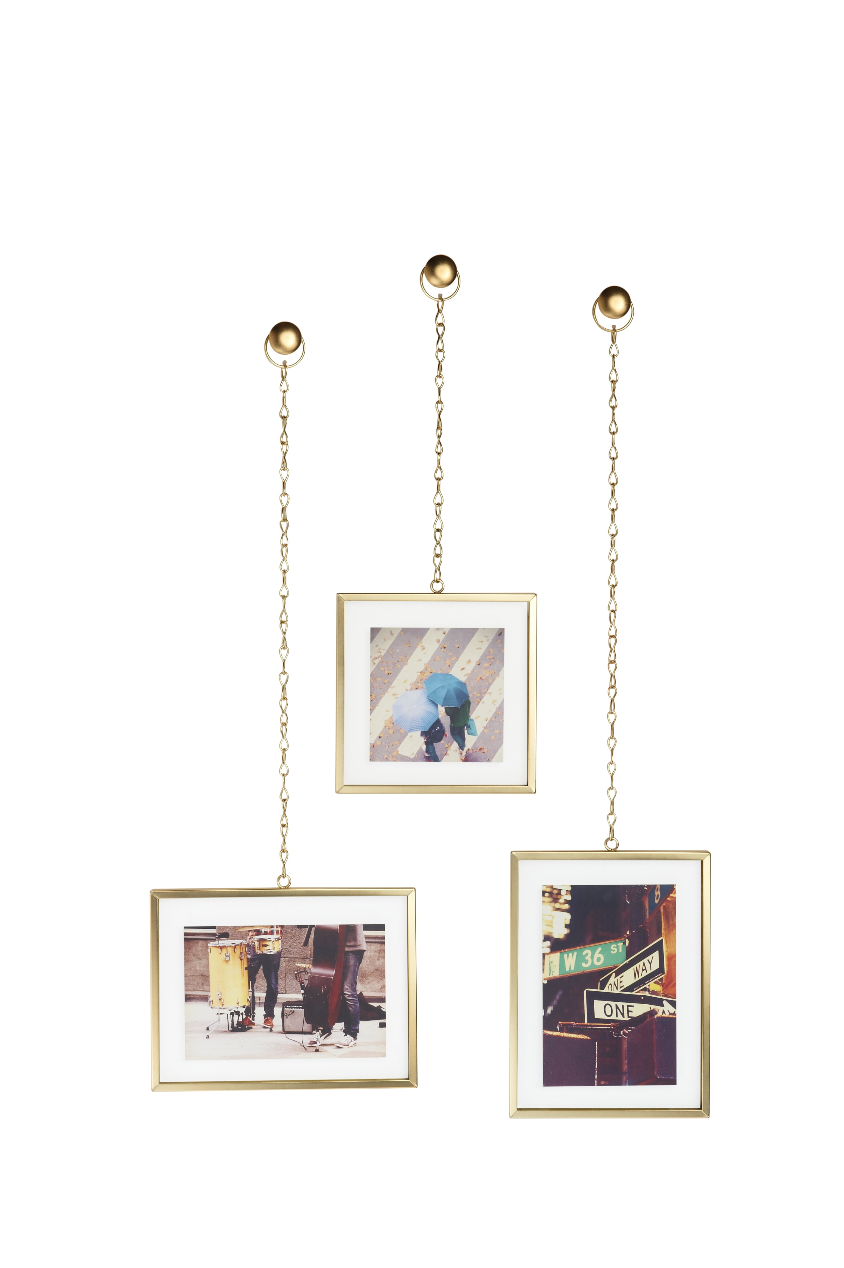 hanging photo frames