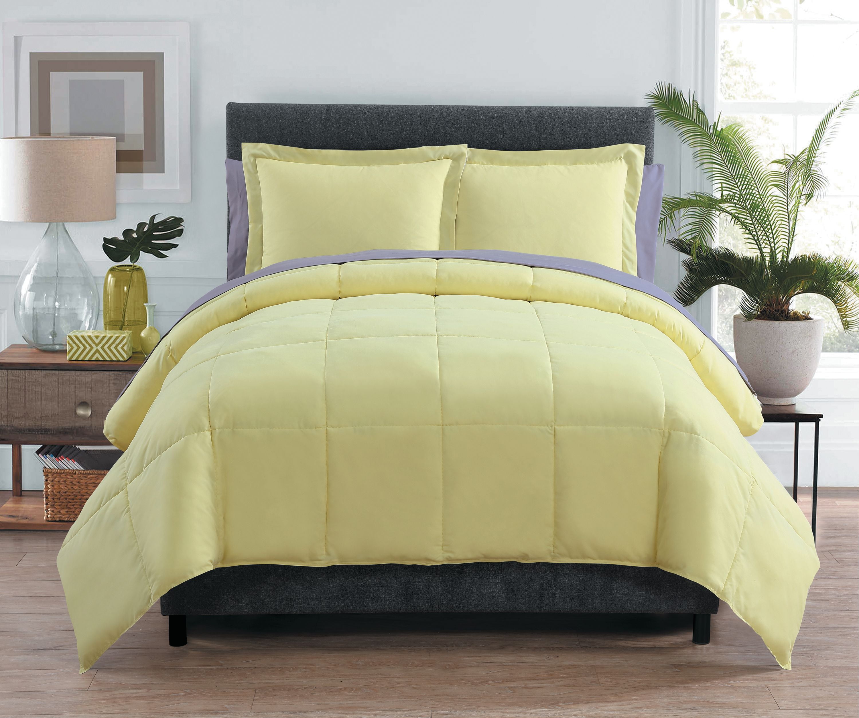 VCNY Home Lincoln Down  Alternative Bed in a Bag Comforter  