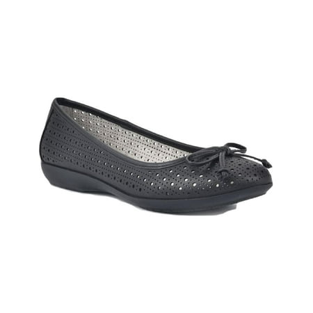 

Cliffs by White Mountain Womens c31479 Slip On Cut Out Ballet Flats