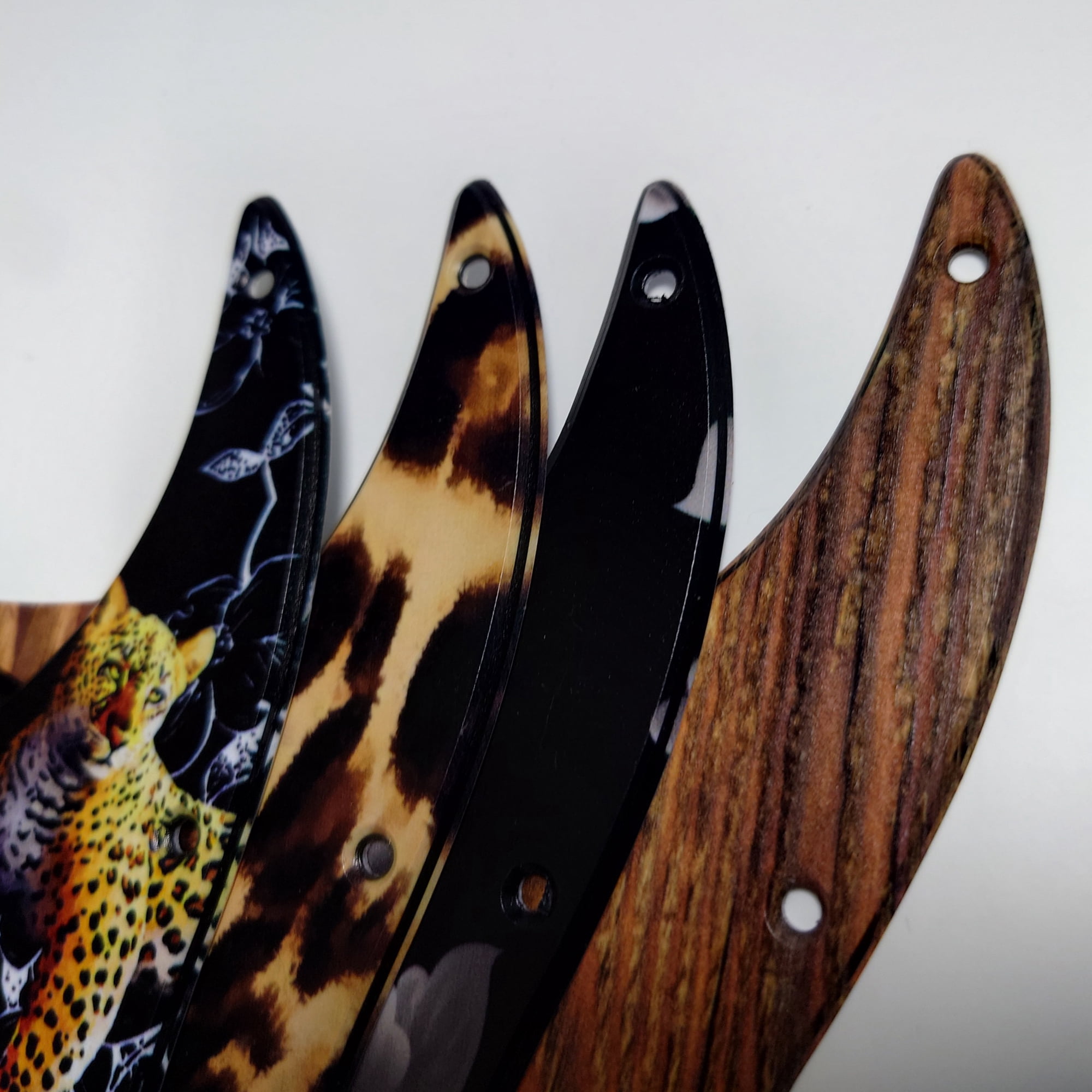 Custom Electric Guitar Pickguard 3D Effect for FD 11 Hole SSS 3D Pickguard Replacement Parts