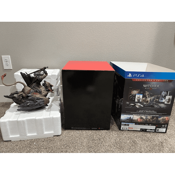 Witcher 3: Wild Hunt - Collector's Edition (PS4) Statue and Box