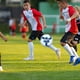 thumbnail image 4 of Eigraketly Balón de fútbol de entrenamiento duradero e impermeable: balón de fútbol duradero e impermeable para practicar al aire libre Deportes y aire libre azul cuatro, 4 of 6