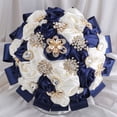 thumbnail image 4 of Nvzi Ramo de novia de lujo hecho a mano con rosas de seda grandes y flores artificiales para boda real vintage (rojo y blanco), 4 of 5