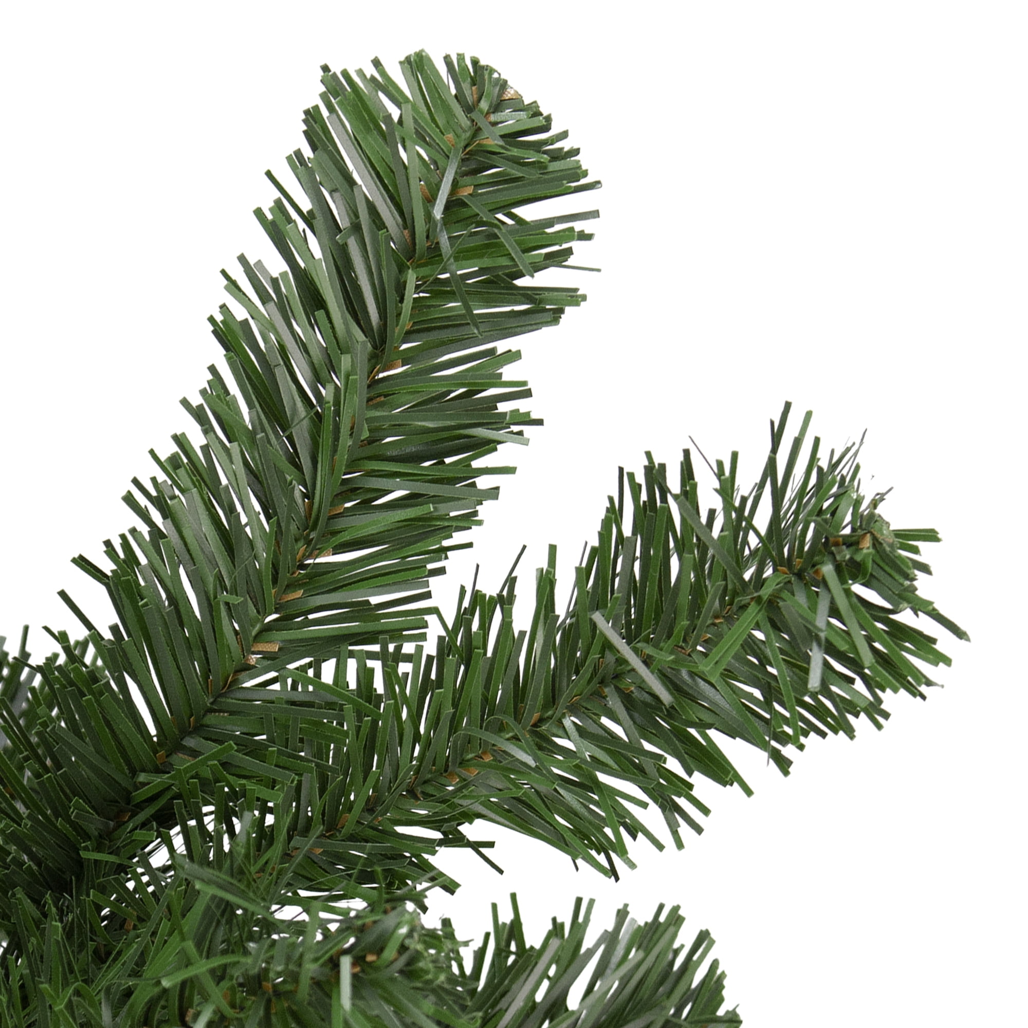 Northlight Deluxe Windsor Pine Unlit Artificial Christmas Wreath