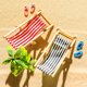 thumbnail image 4 of FELTECHELECTR Casa de muñecas en miniatura con juego de playa, tumbonas, sombrillas, palmeras, bebidas, mesa de té redonda, micropaisaje, decoración para jardín de hadas., 4 of 4