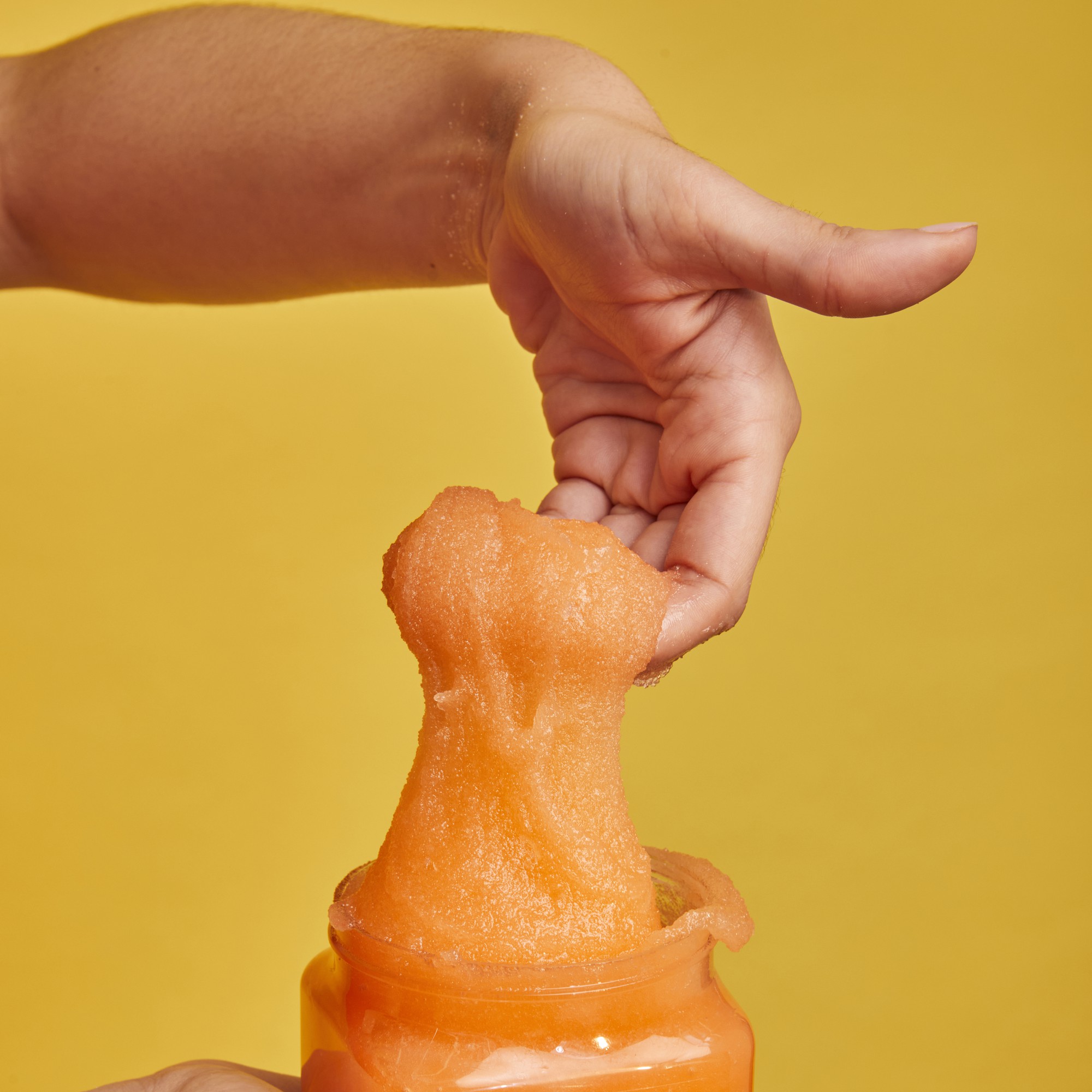 Tree Hut Sunkissed Poppy Shea Sugar Body Scrub photo 3