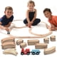 thumbnail image 1 of Vías de tren de madera de Play22, de 52 piezas + 2 tren Play22 N/A, 1 of 2