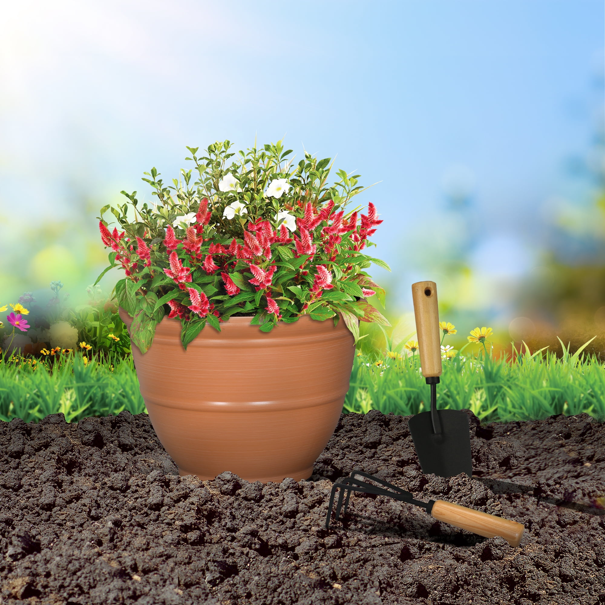 Mainstays Ferenza  Orange Recycled Resin Planter, 14IN L x 14in W x 10in H