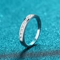thumbnail image 1 of Anillo de plata pura Anillo de fila simple para mujer Anillo de fila de una línea con incrustaciones Anillo de moissanita de 27 puntos, 1 of 5