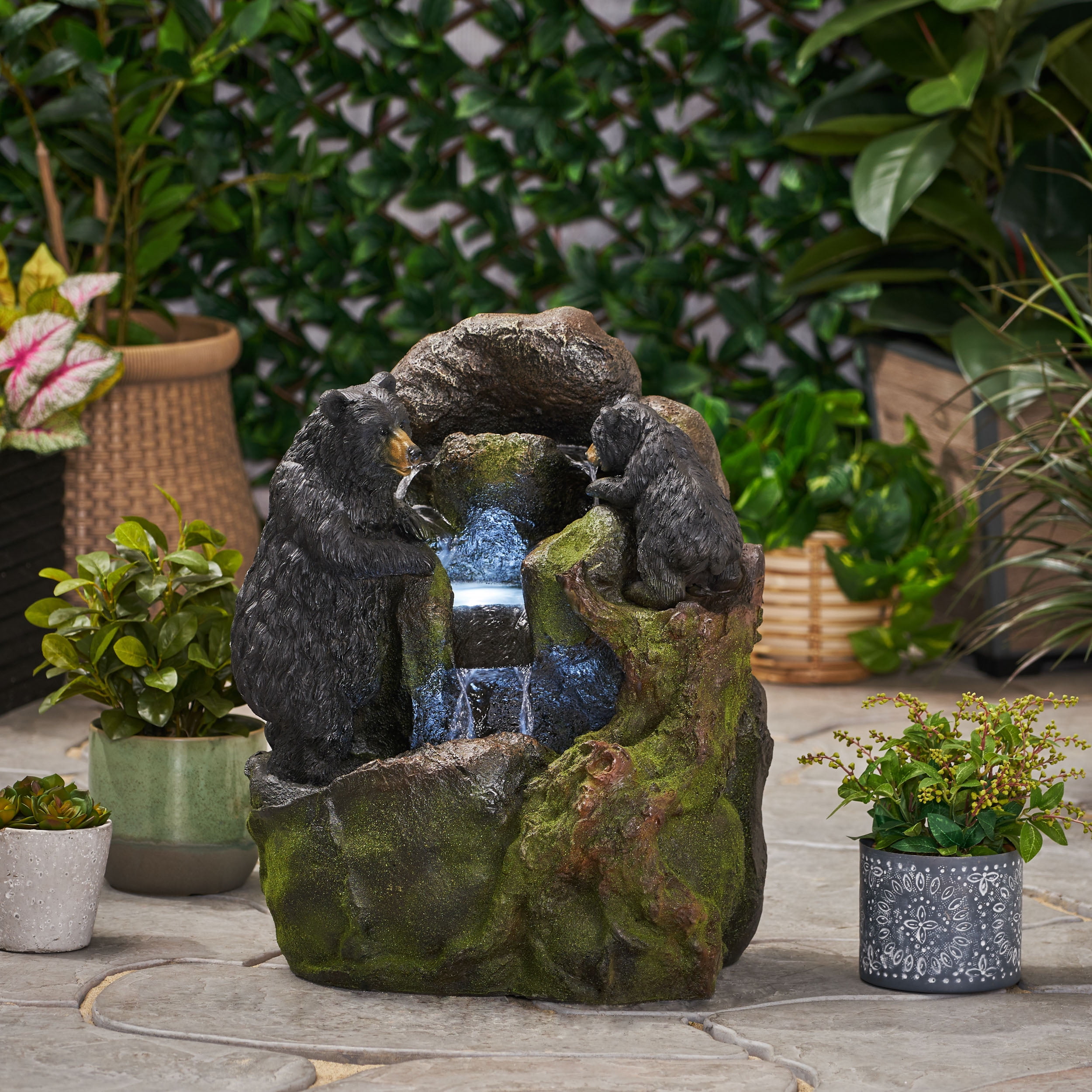 Wasco Outdoor 2-Tier Bear Fountain, Moss and Black