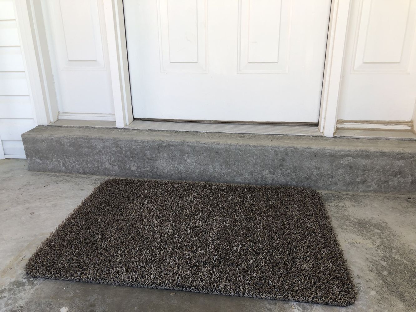 Clean Machine High Traffic AstroTurf Scraper Doormat 23.5 x 35.5 inch Desert Taupe Outdoor Use