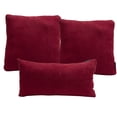 thumbnail image 1 of Set de 3 CojÍnes Decorativos (2 Cuadrados Grandes + 1 Rectangular) DICASA Red, 1 of 5