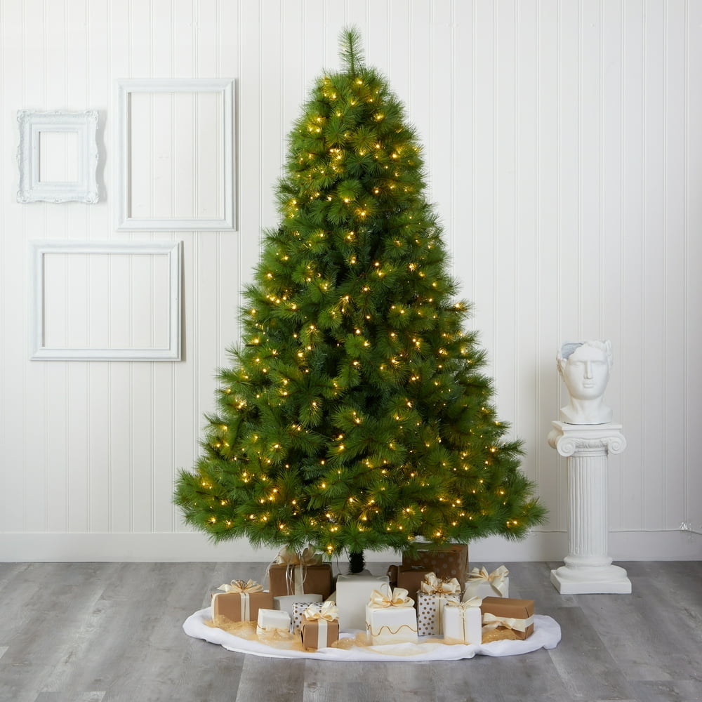 7.5ft. Green Scotch Pine Artificial Christmas Tree with 550 Clear LED