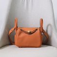 thumbnail image 1 of Bolso bandolera para mujer, mini bolso de médico, bolso de piel de vaca para mujer, bolso de hombro portátil, bolso de medicina con hebilla dorada, 1 of 5