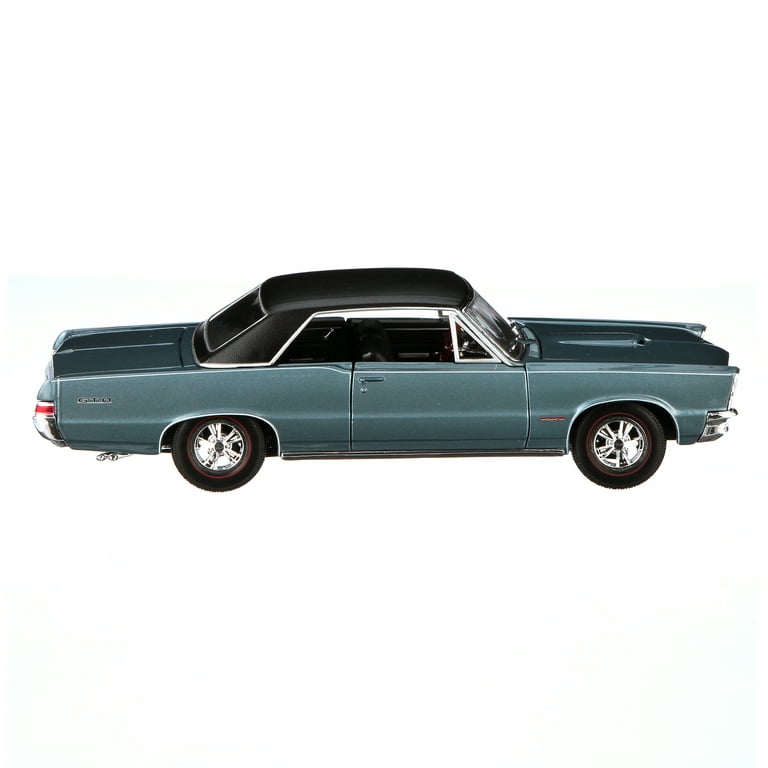 1965 Pontiac GTO　マイスト製 Maisto 1:18 Scale 1965 Pontiac GTO Hurst Edition Car Play