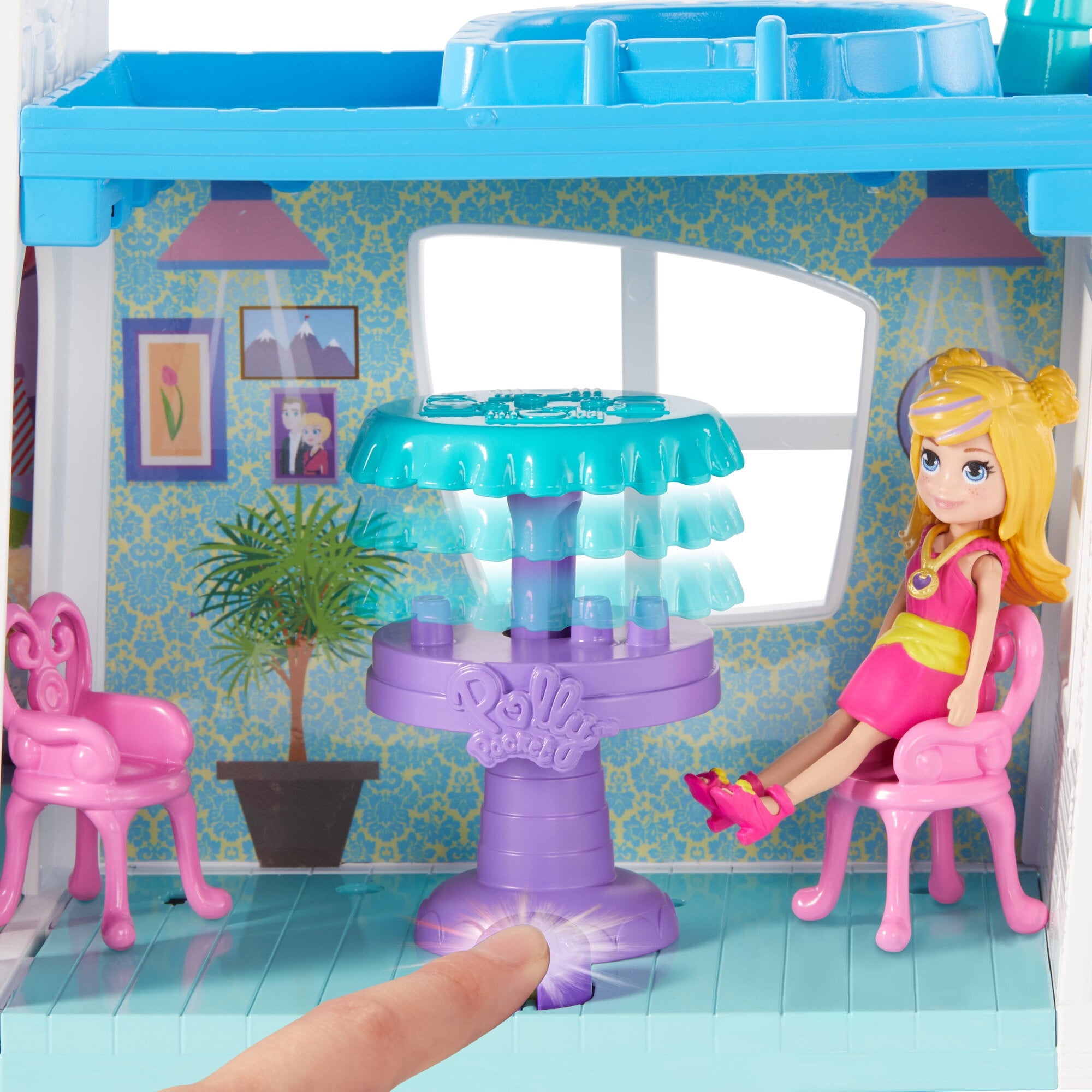 Polly Pocket Poppin' Party Pad Is a Transforming Playhouse!