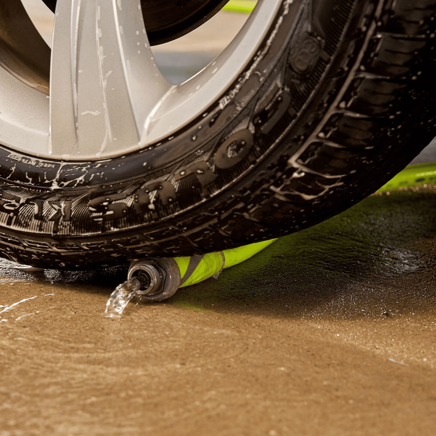 Garden Hose with SwivelGrip, 5/8 in. x 50 ft., Lightweight All-Weather Water Hose, Durable and Flexible, Leak-Free Connections