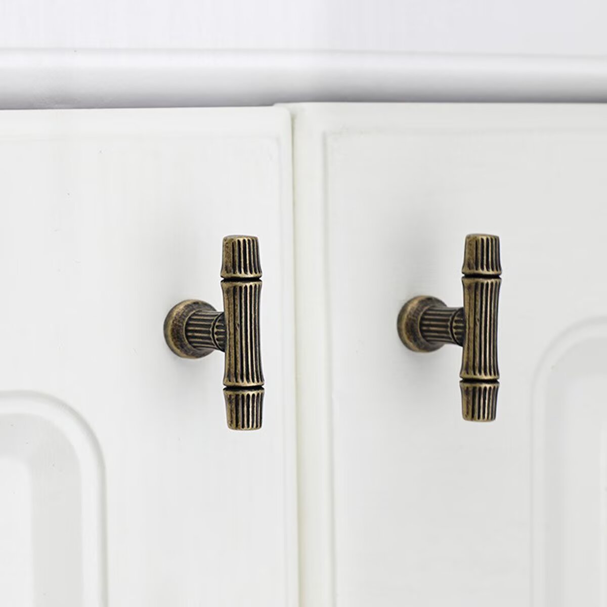 HDJNal Set of 6 pcs, Antique Bronze Cabinet Drawer Knobs,Vintage Retro Brass T Shape Bar Knob,zinc Alloy Solid Drawer pulls for Kitchen, Cupboard, Wardrobe, Dresser ZuJie02A