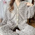 thumbnail image 4 of Conjunto de pijamas de lana de Coral grueso para mujer, ropa de dormir de terciopelo de invierno, traje de Casa esponjoso, ropa de noche cálida coreana, nuevo, 2 piezas, 4 of 5