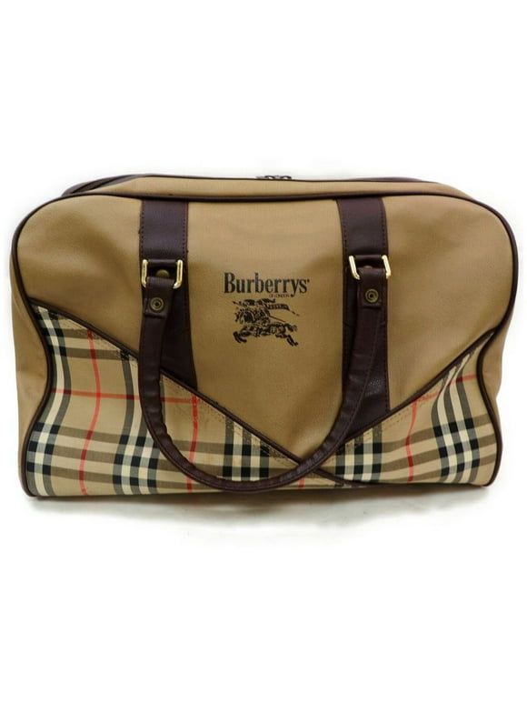 Burberry Weekenders & Duffel Bags in Luggage 