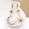 thumbnail image 3 of Pendientes de Mujer Pendientes Colgante Diseño de Luna y Estrellas con Zirconia Cúbica, Aretes de Mujer Hipoalergénicos Color Oro, 3 of 4