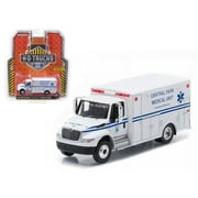 GREENLIGHT 1:64 H.D. TRUCKS SERIES 4 - 2014 INTERNATIONAL DURASTAR AMBULANCE - CENTRAL PARK MEDICAL UNIT 33040-A