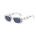 thumbnail image 1 of Lunettes de Soleil Rectangulaires pour Femmes Lunettes de Conduite Rétro Années 90 Mode Vintage Monture Carrée Étroite Protection Uv400, 1 of 1