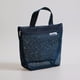 thumbnail image 3 of Bolso de malla Ins, maquillaje de viaje para la playa, almacenamiento portátil, azul marino, 3 of 7