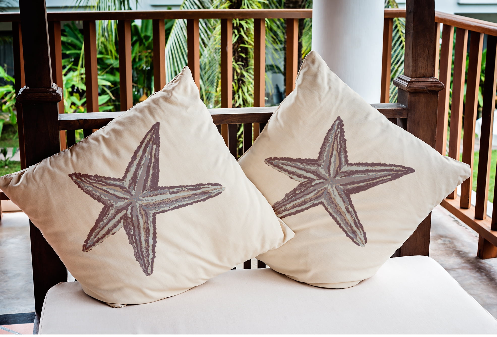 Simply Daisy 20" x 20" Starfish Nautical Indoor/Outdoor Throw Pillow