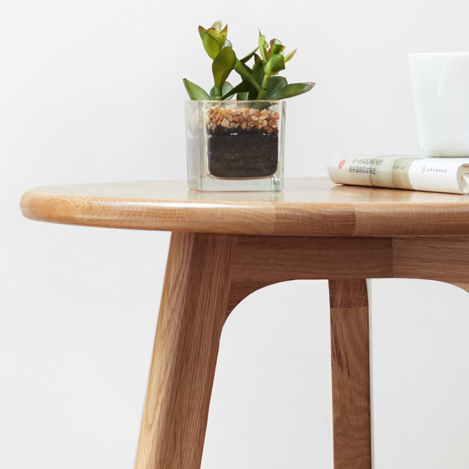 Solid Oak Wood Round Side Table, Minimalist 3-Leg End Table, Multi-Purpose Nightstand Coffee Table Easy to Assemble for Living Room Bedroom Balcony