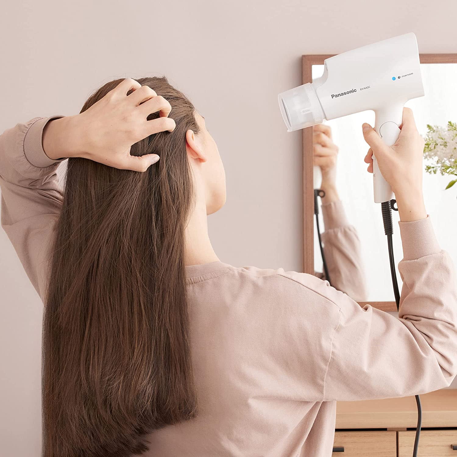 Panasonic nanoe Salon Hair Dryer with Oscillating Quick Dry Nozzle