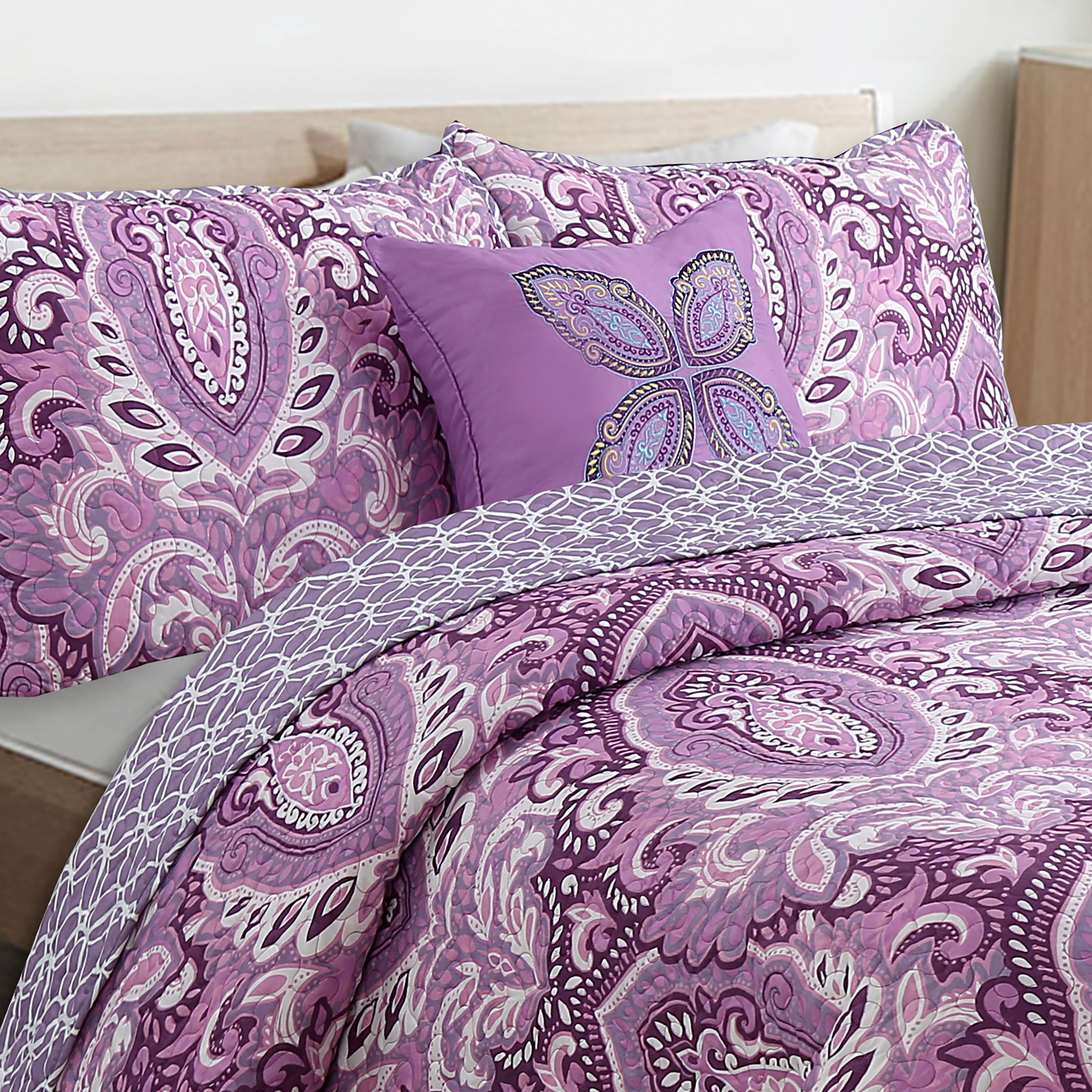 Felicity Plum 5-piece Reversible Machine Washable Quilt Set King