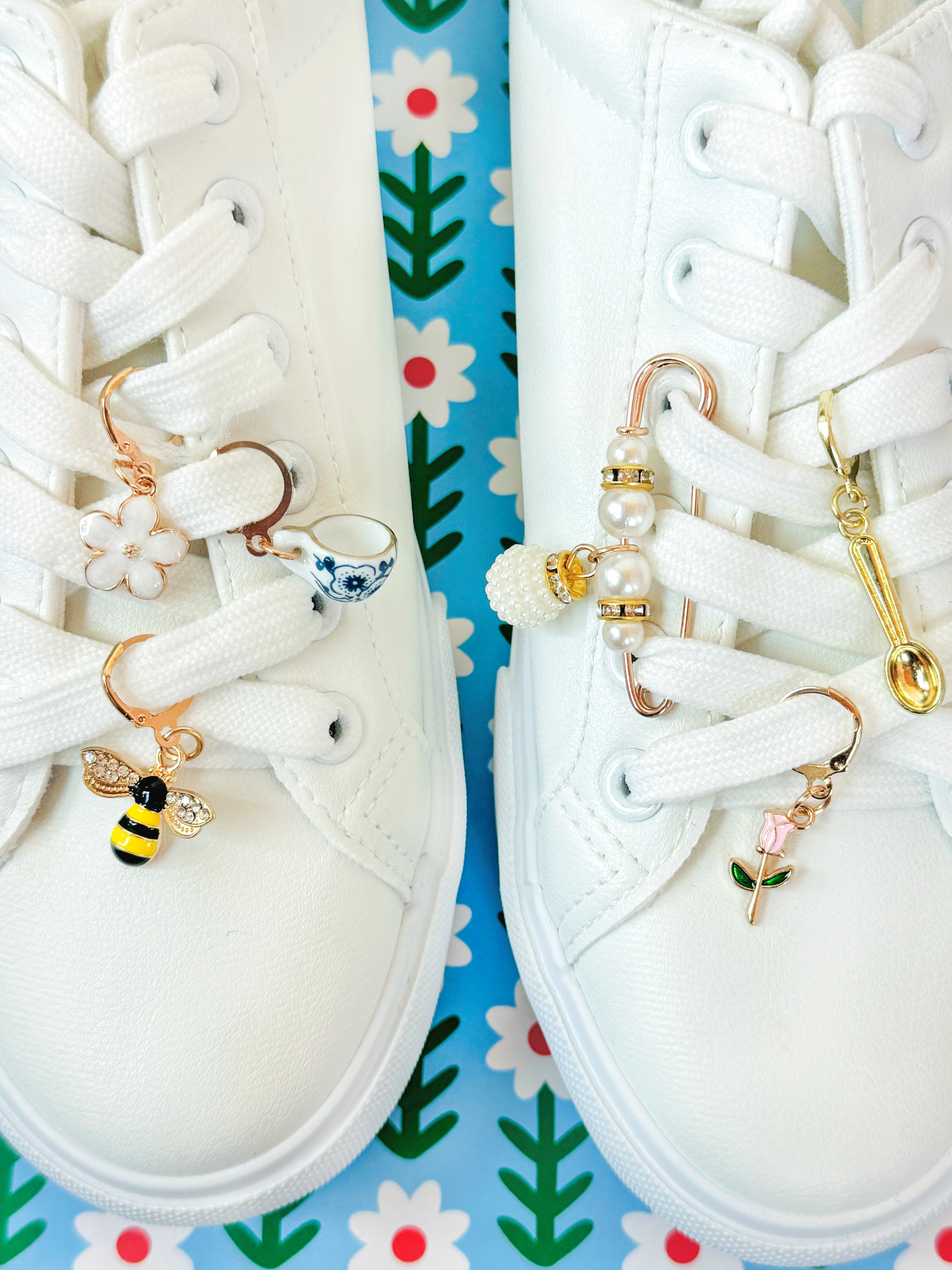 Packed Party Favorite Things Shoe Charm Set (6 Piece)