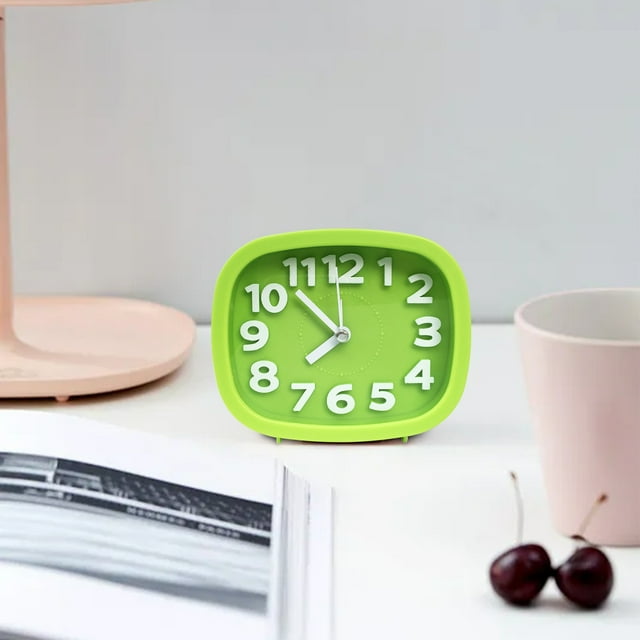Dvkptbk Réveil Horloge Silencieuse à Quartz Ornement de Bureau Réveil Horloge Électronique Déco Maison