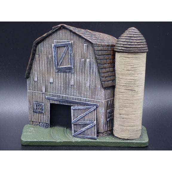Open Box VINTAGE FARM BARN FIND RESIN DIORAMA SCENE BACKGROUND DISPLAY PROP 1:64 MODEL