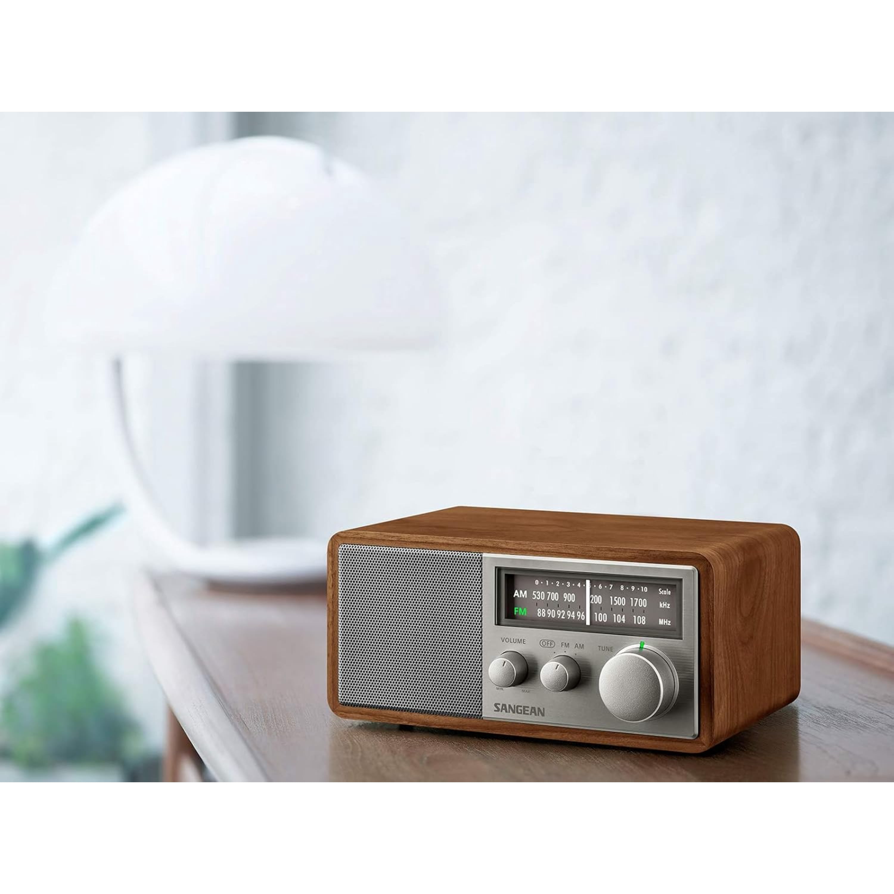 Sangean SG-116 Walnut Am Fm Analog Radio Table