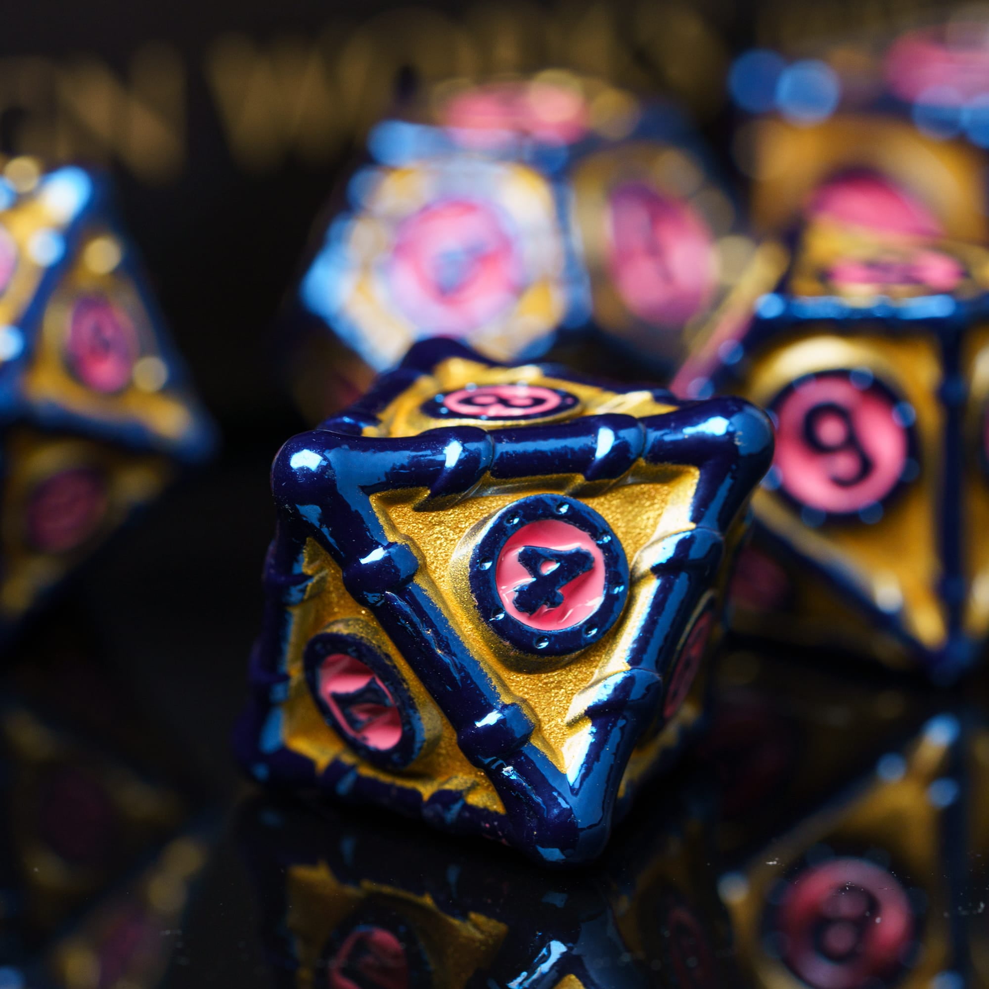 Cusdie 7 Pcs DND Metal Dice, Steampunk Style Polyhedral Dice Set, Metal Dice Set for Role Playing Game D&D Dice MTG Pathfinder